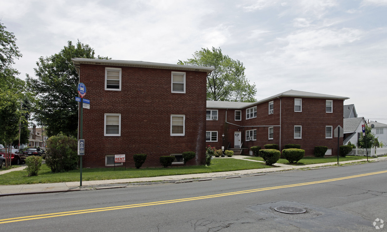 Building Photo - 601 Port Richmond Ave
