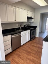 Building Photo - 7838 Whistling Pines Ct