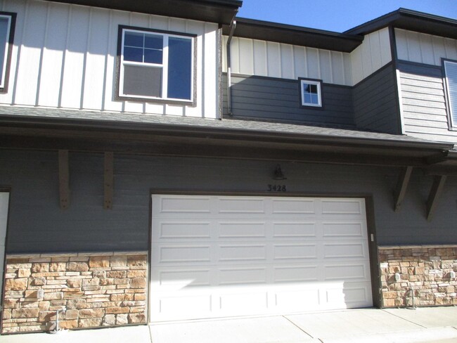 Building Photo - Brand New 2 Story 2 Master Suite Bedroom C...