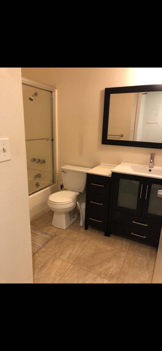 Building Photo - 28947 Thousand Oaks Blvd