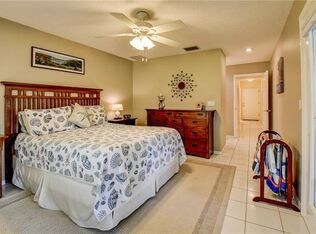 Building Photo - 1009 Lake Avoca Dr