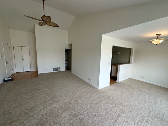 Foto del edificio - 3 Trails Dr