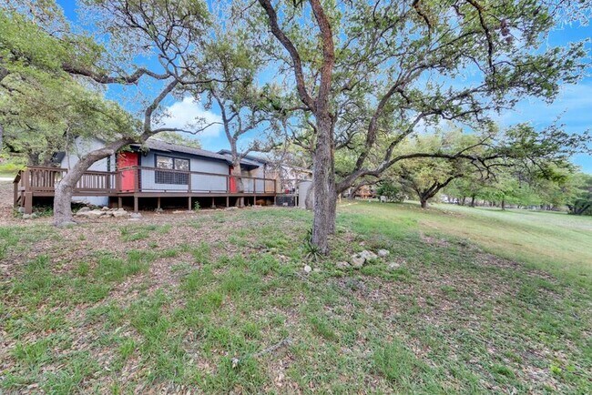 Foto del edificio - 23393 Nameless Rd