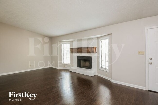 Building Photo - 4569 Iroquois Trail NW