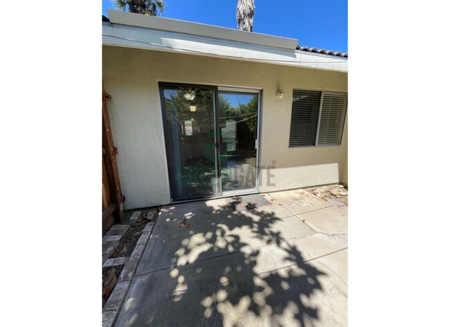 Foto del edificio - 1217 Las Cruces Ct.