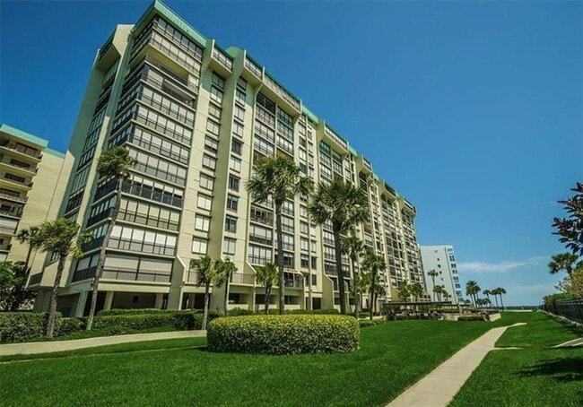 Foto del edificio - 7100 Sunset Way