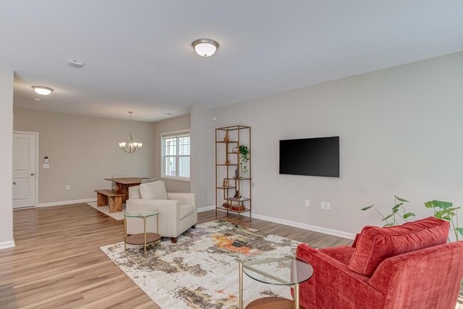 Building Photo - 1106 Brightskies St