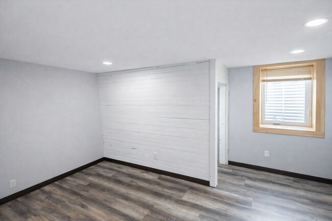 Foto del edificio - 809 13th Ave SE