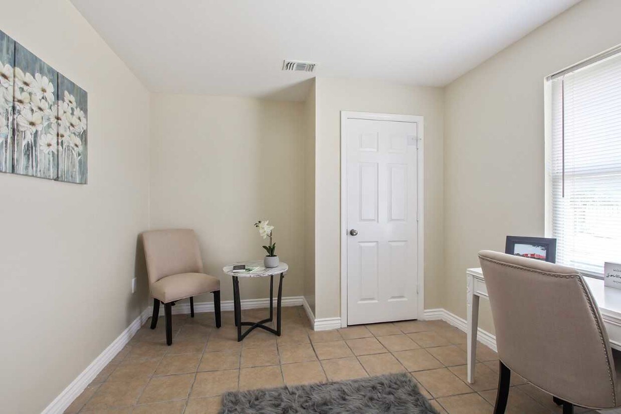 3200 Garden Oaks Dr Unit DD17, New Orleans, LA 70114 Apartment for Rent in New Orleans, LA