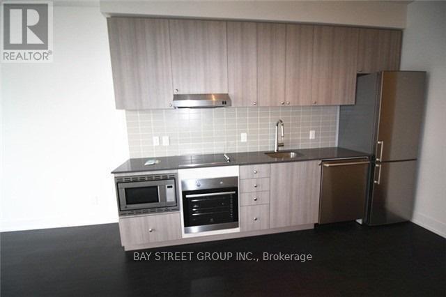 Photo du bâtiment - 7 Kenaston Gardens