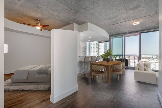 Living and Dining Space - Element