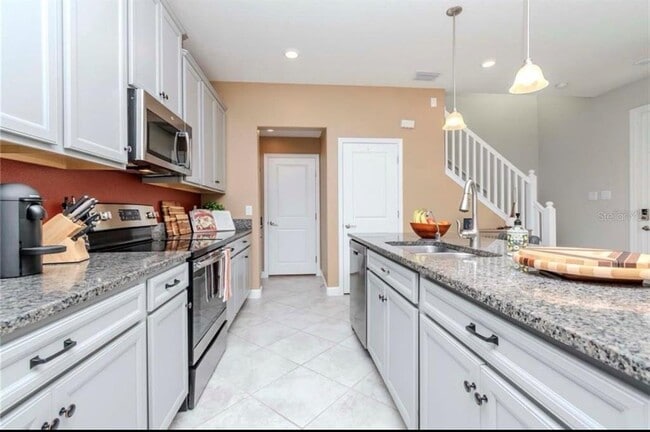 Foto del edificio - 6827 Citrus Creek Ln