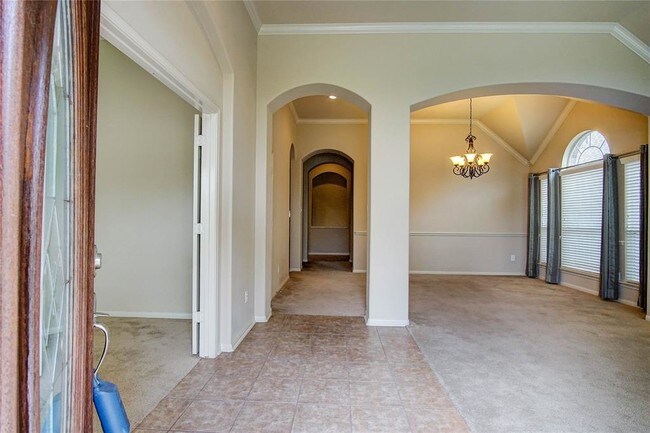 Building Photo - 28530 Stonestead Dr