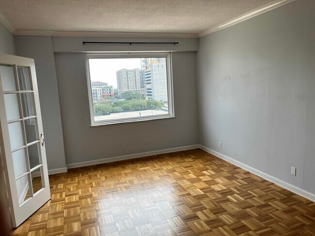 Bedroom Left - 1400 Hermann Dr