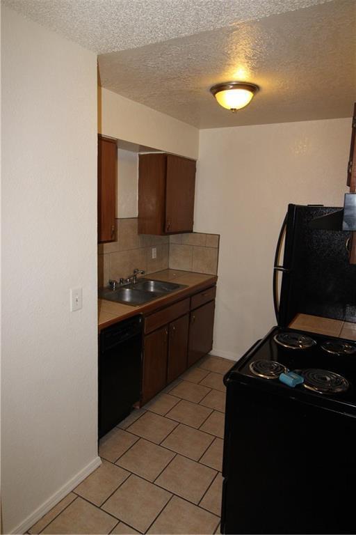 Building Photo - 901 US-77