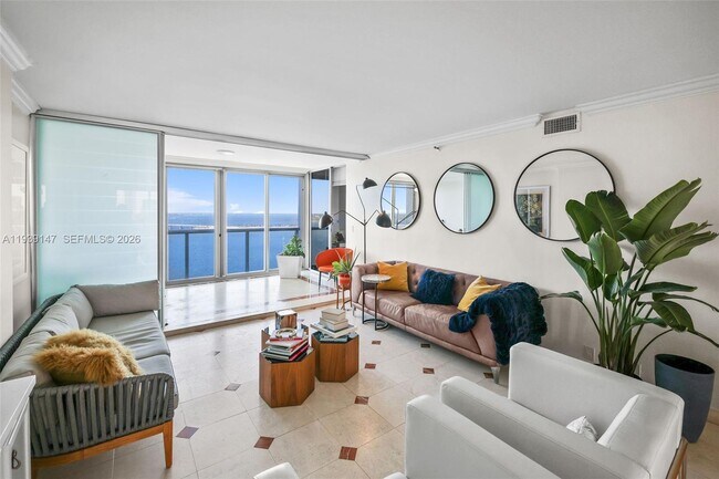 Foto del edificio - 1541 Brickell Ave