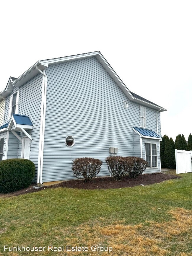 Building Photo - 3 br, 2.5 bath House - 1038 Alexander Hami...