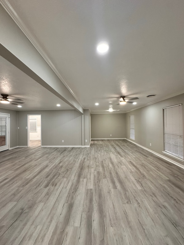 Foto del edificio - 121 Fern Valley Rd