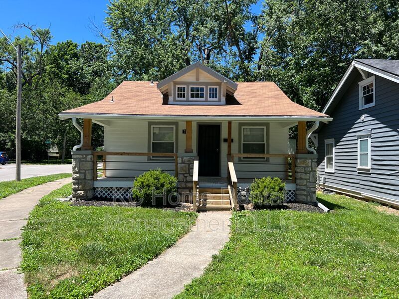 Primary Photo - 7542 Harrison St