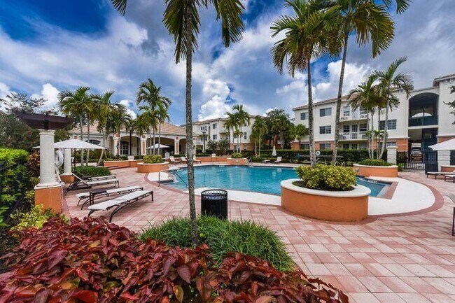 Foto del edificio - 9845 Baywinds Blvd
