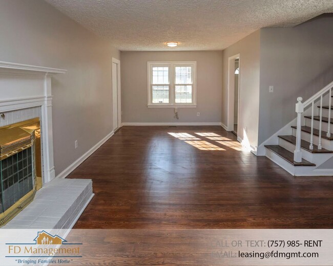 Building Photo - 4 BR Available Close to Langley AFB