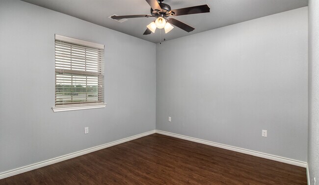 Foto del edificio - 101 N 1st St