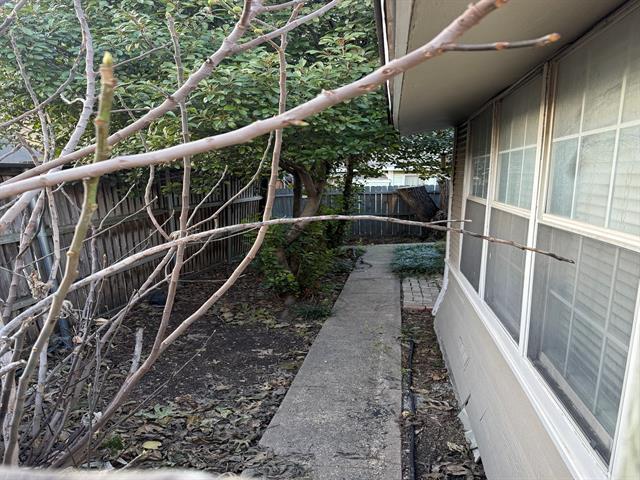 Foto del edificio - 4347 Travis St