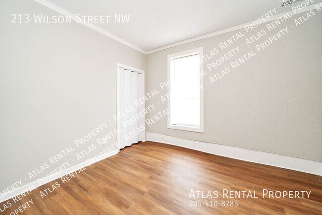 Foto del edificio - 213 Wilson St NW