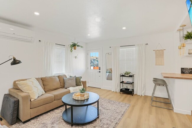 Foto del edificio - 2538 Fairmount Ave