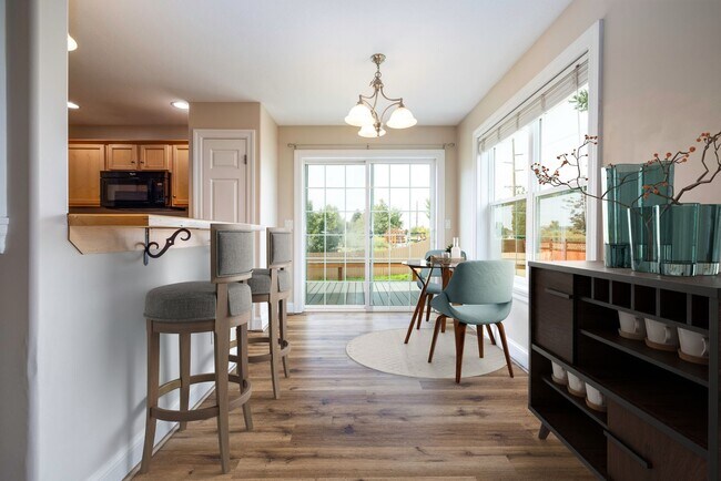 Foto del edificio - Charming 4 Bedroom 2.5 Bath Home