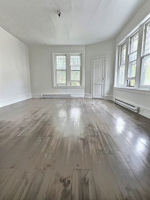 Foto principal - 4620 Wayne Ave