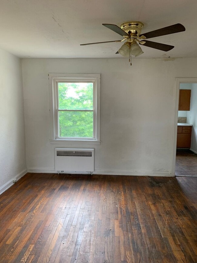 Foto del edificio - 3265 Sunset Blvd