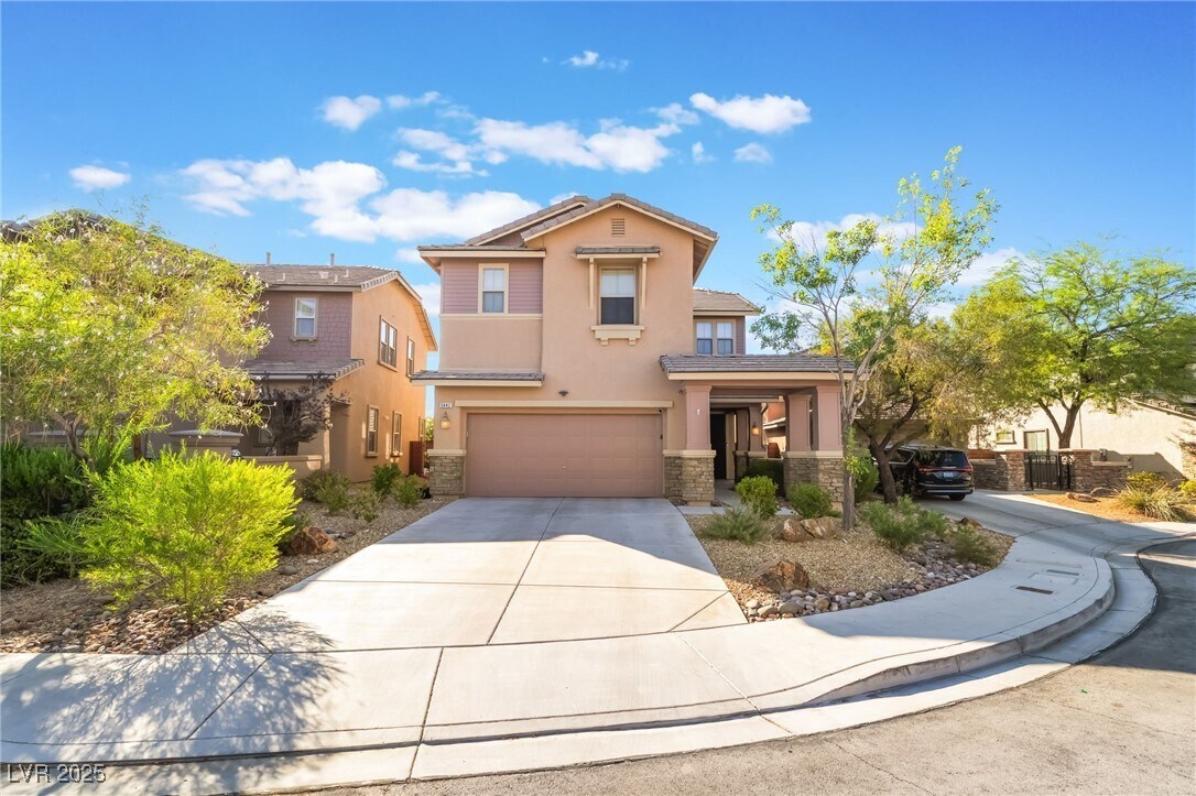 Foto principal - 5442 Bristol Bend Ct