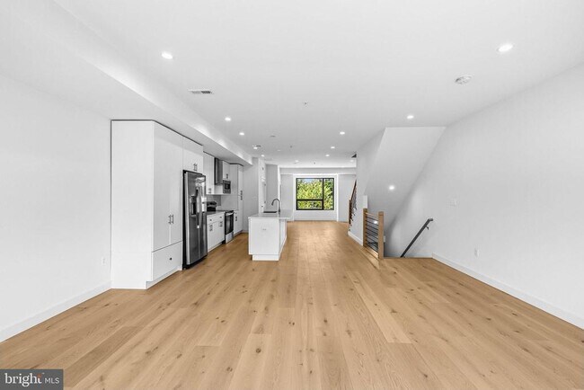 Foto del edificio - 2530 Elvans Rd SE