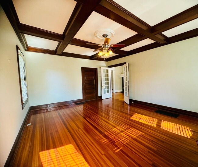 Foto del edificio - MOVE-IN READY!