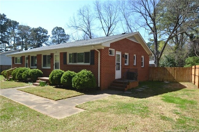 Building Photo - 5133 Lundy Dr