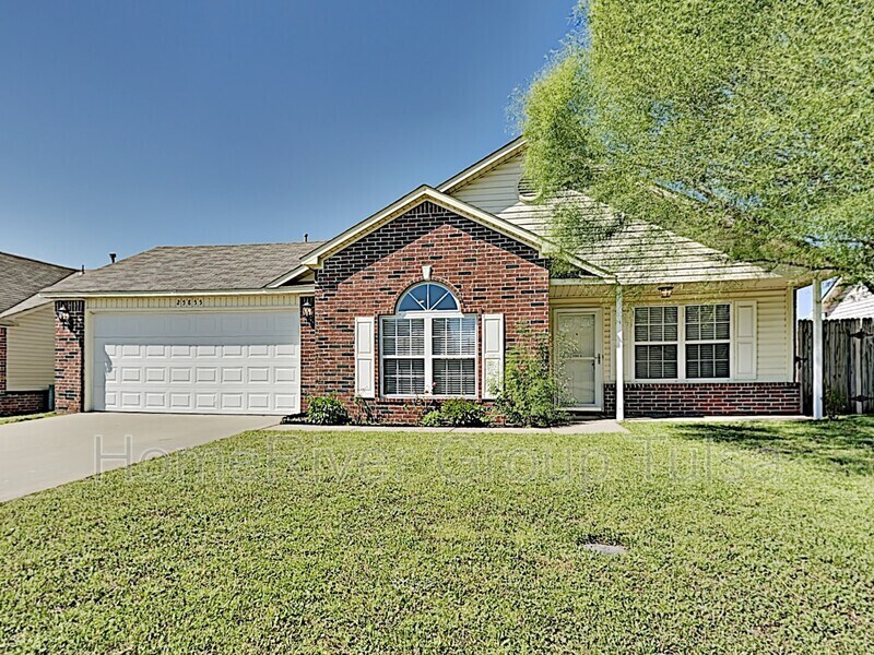 Foto principal - 25855 E 90th St S