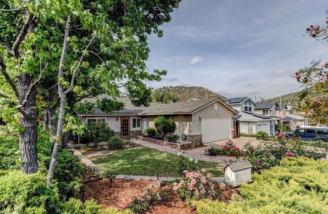 Building Photo - Beautifully upgraded 4 bedroom home in Santee