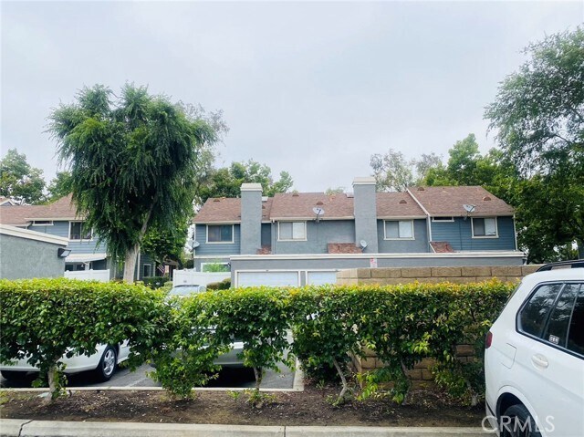 Building Photo - 8722 Pine Crest Pl