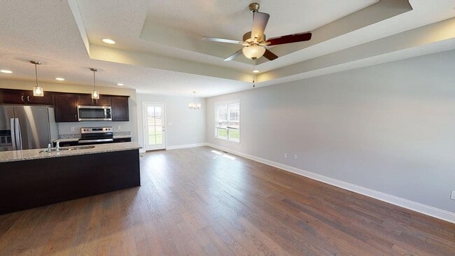 Foto del edificio - For Lease Beautiful 3 Bedroom, 2 Bath Home in Spring Lakes Subdivision.