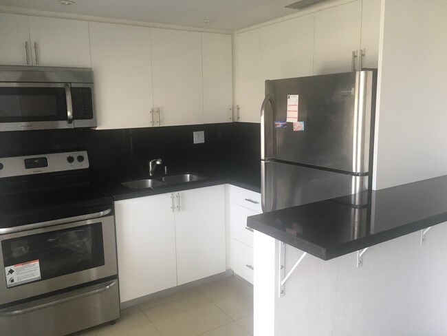 Foto del edificio - 1750 115th NE St