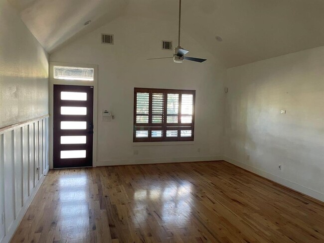 Foto del edificio - 5318 Leeland St