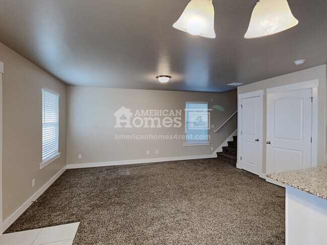 Building Photo - 1848 E American Way Unit 16