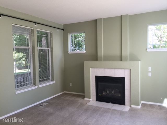 Building Photo - 3 br, 2.5 bath House - 16912 SW Watermark Ln