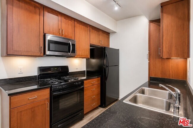 Foto del edificio - 4060 Glencoe Ave