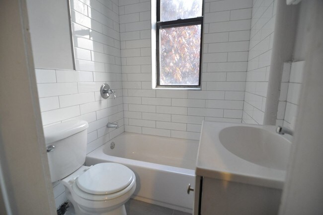 Foto del edificio - 420 E 148th St