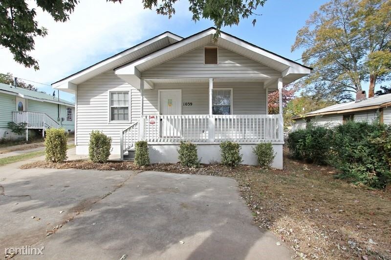 Primary Photo - 3 br, 1 bath House - 1039 CLOVERDALE Street