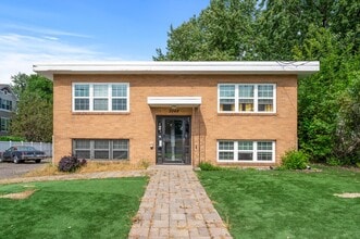 Building Photo - 3948 5th St NE