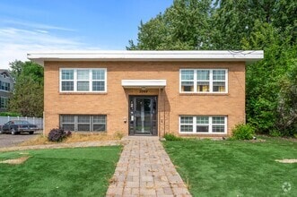Building Photo - 3948 5th St NE