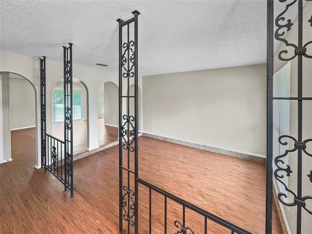 Building Photo - 309 Quail Creek Dr